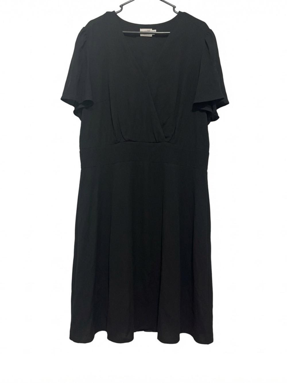 Black Midi Dress with V-Neck and Flutter Sleeves 4x